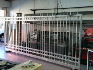 New sliding gate gavanized