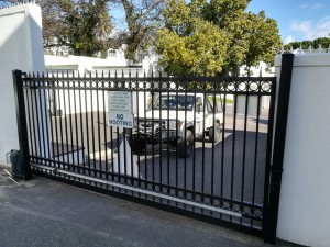 New sliding gate in Houtbay